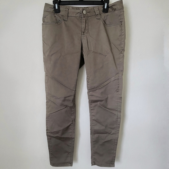 American Rag Denim - American Rag | 9S Curvy Olive Green Skinny